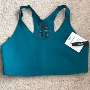 NWT Victoria’s Secret sports bra